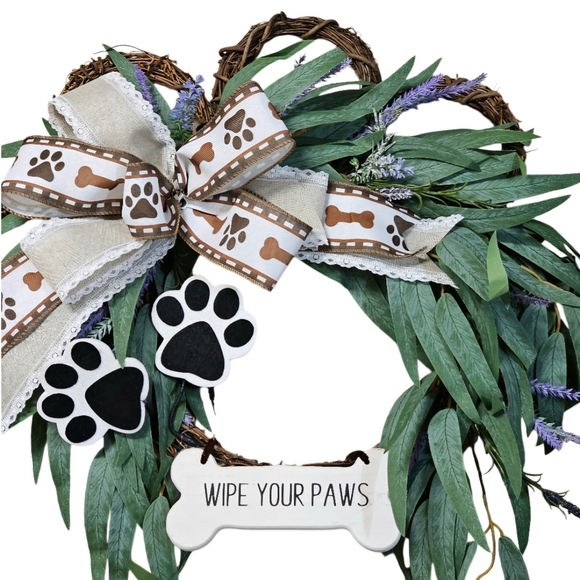 Dog Lovers paw print wreath - Picture 4 of 7